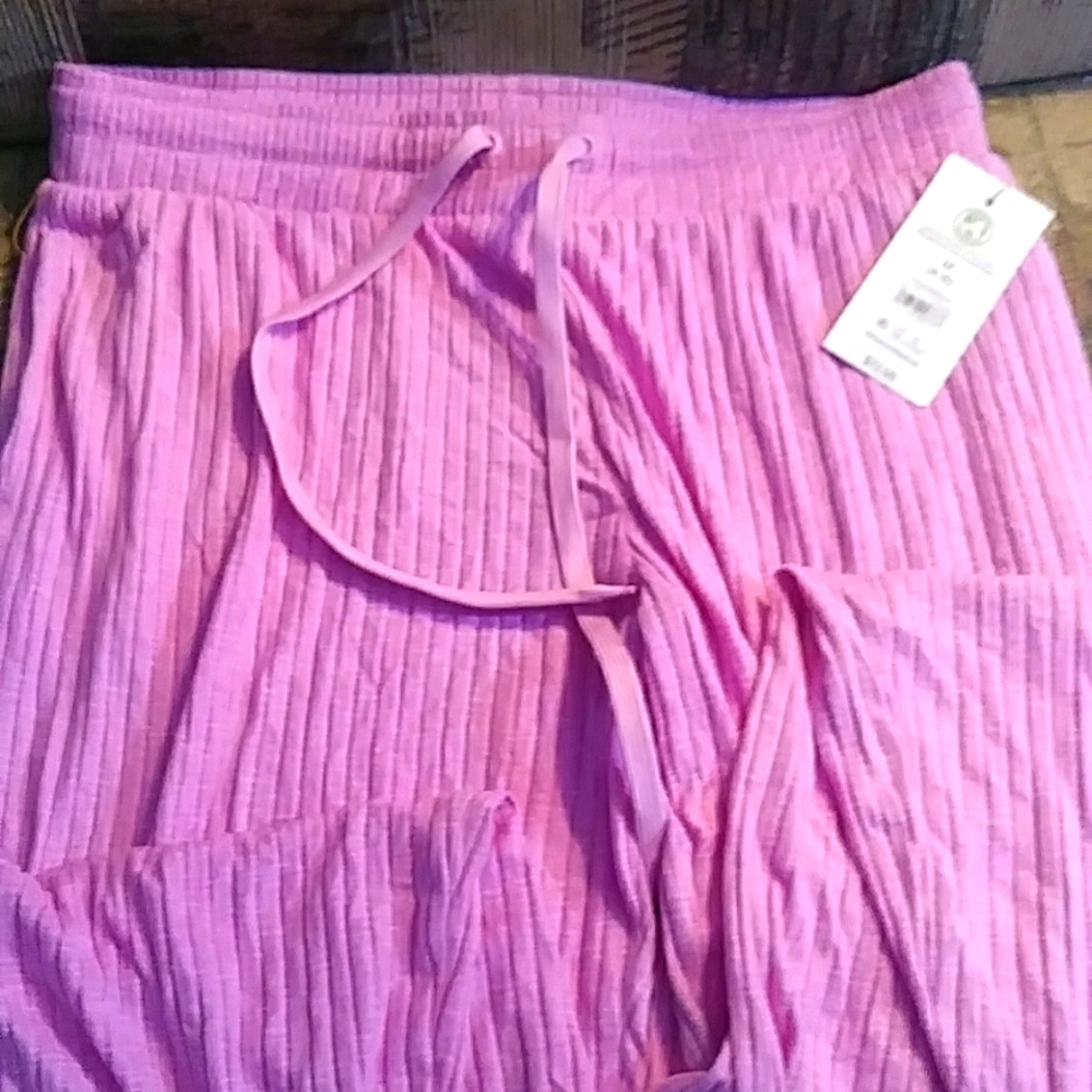 Lounge pants. Women's Pink Size M. Joyspun Brand